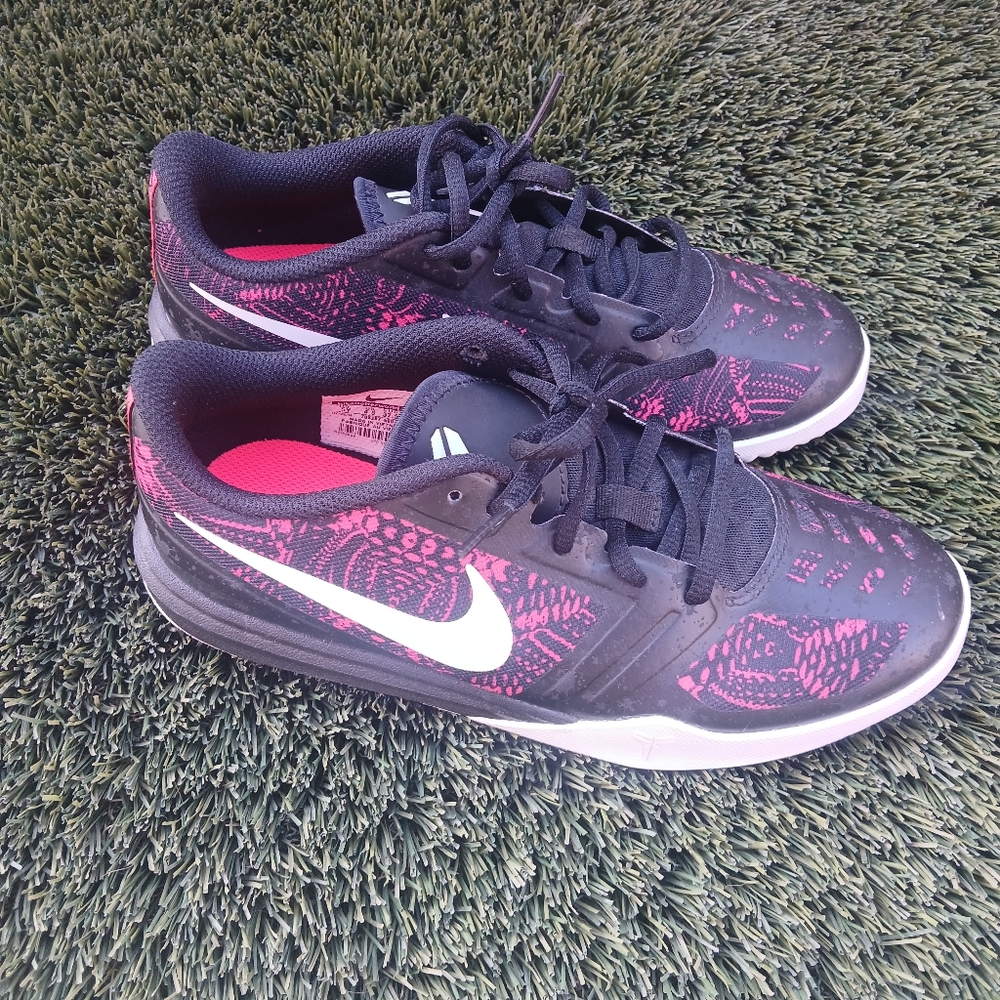 Kobe Mentality 4am Bright Crimson Size 5youth